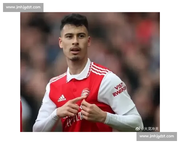 马丁内利点破英超真相：登顶易，守冠难