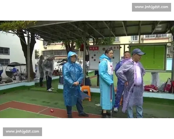 银龄挥杆燃赛场！近 300 名老年运动员门球交锋